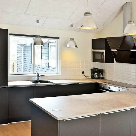 Holiday home 18 Person Holiday Home In Liseleje *