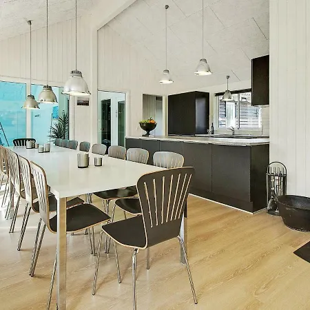 Holiday home 18 Person Holiday Home In Liseleje